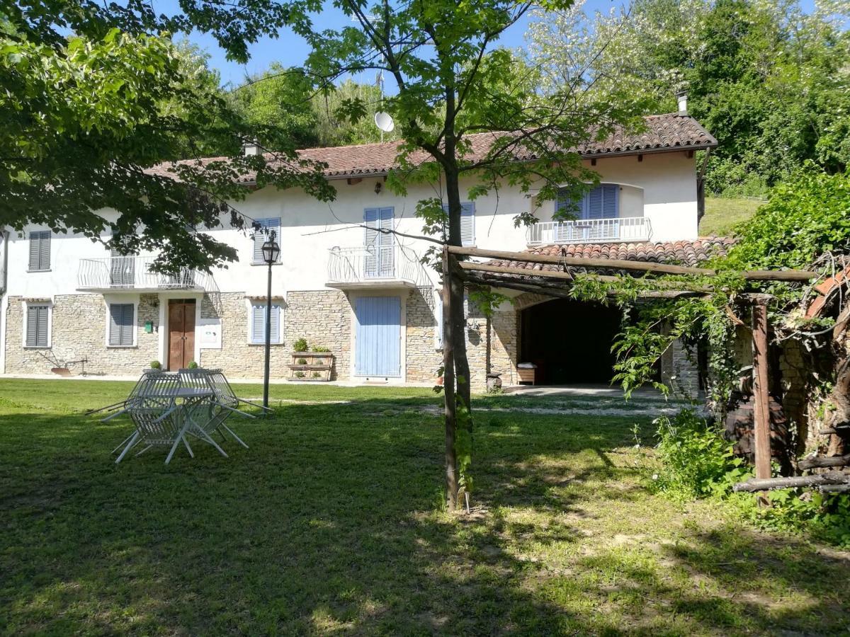 Il Mestiere Di Vivere -Casa Vacanze- Villa Santo Stefano Belbo Bagian luar foto